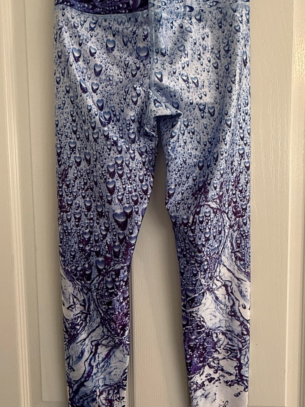 Terez Blue & Purple Water Droplet Print Leggings